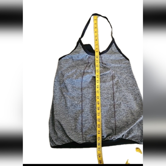 Lululemon Womens Gray Awareness Tank In Static Gray And Black Yoga Top 4 - Picture 13 of 13